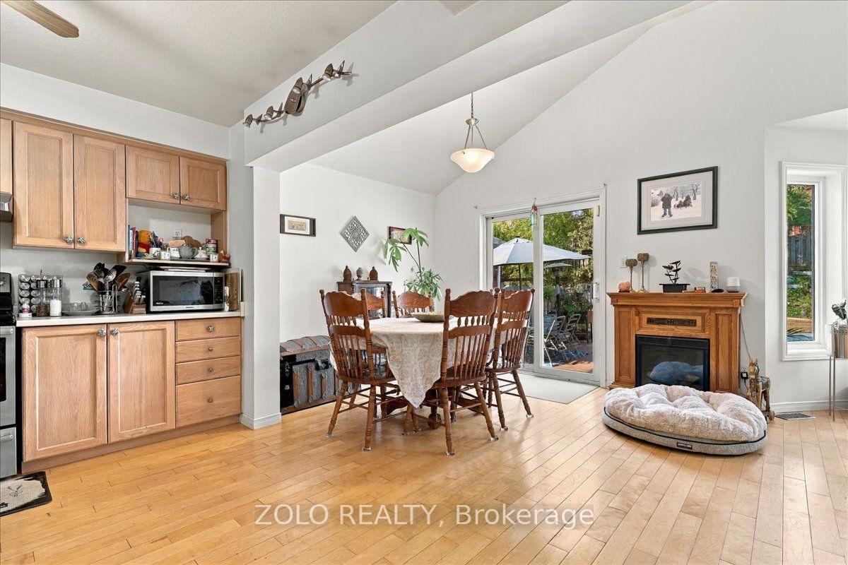 Photo 11 of 401 Hidden Creek Drive, Kitchener, Highland West — HOMEH