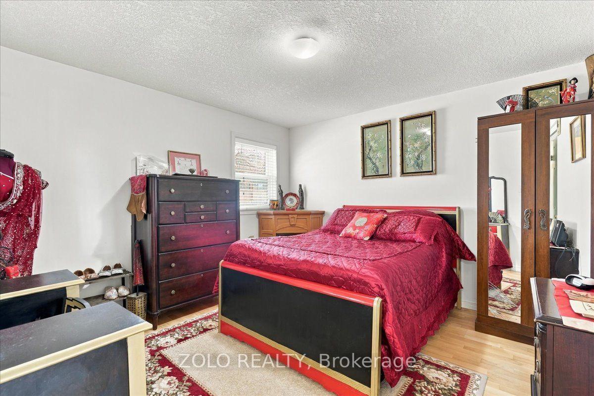 Photo 27 of 401 Hidden Creek Drive, Kitchener, Highland West — HOMEH