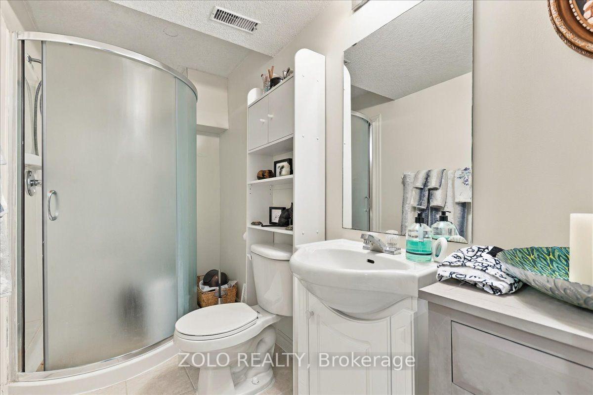 Photo 34 of 401 Hidden Creek Drive, Kitchener, Highland West — HOMEH