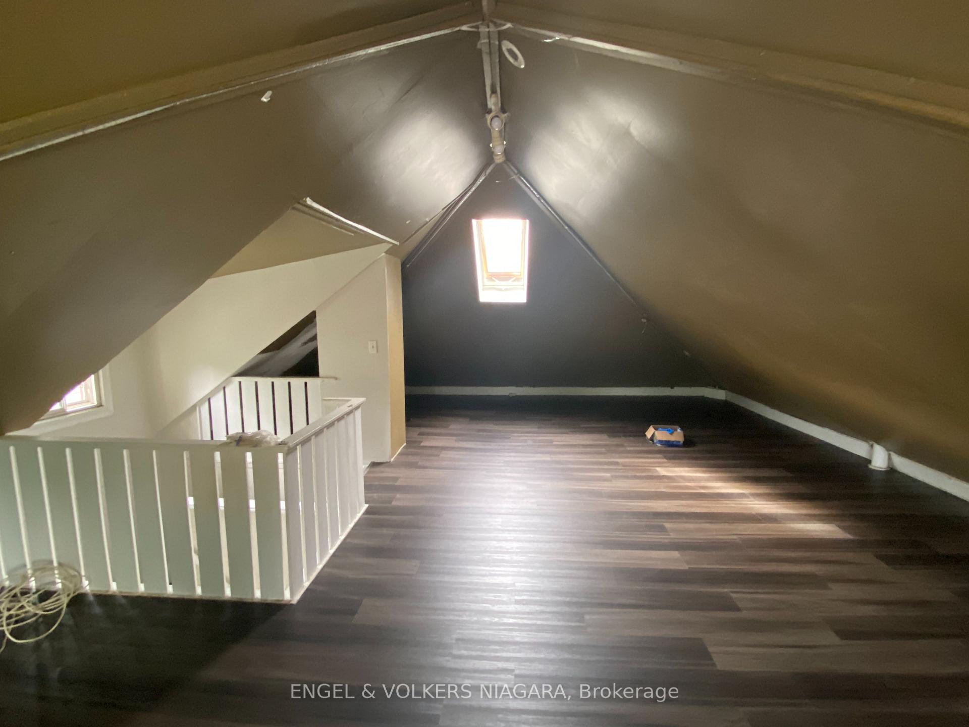 Photo 11 of Unit 2, 5006 Willmott Street, Niagara Falls, Cherrywood — HOMEH