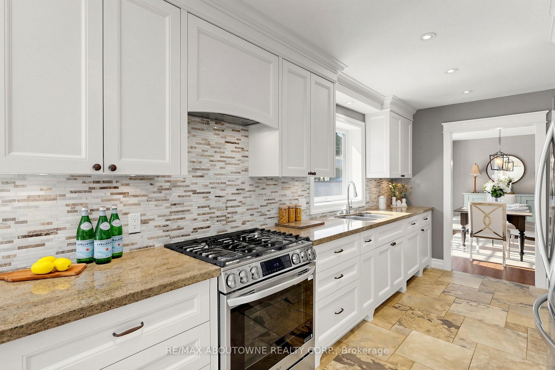 Photo 14 of 1304 Devon Road, Oakville, Morrison — HOMEH