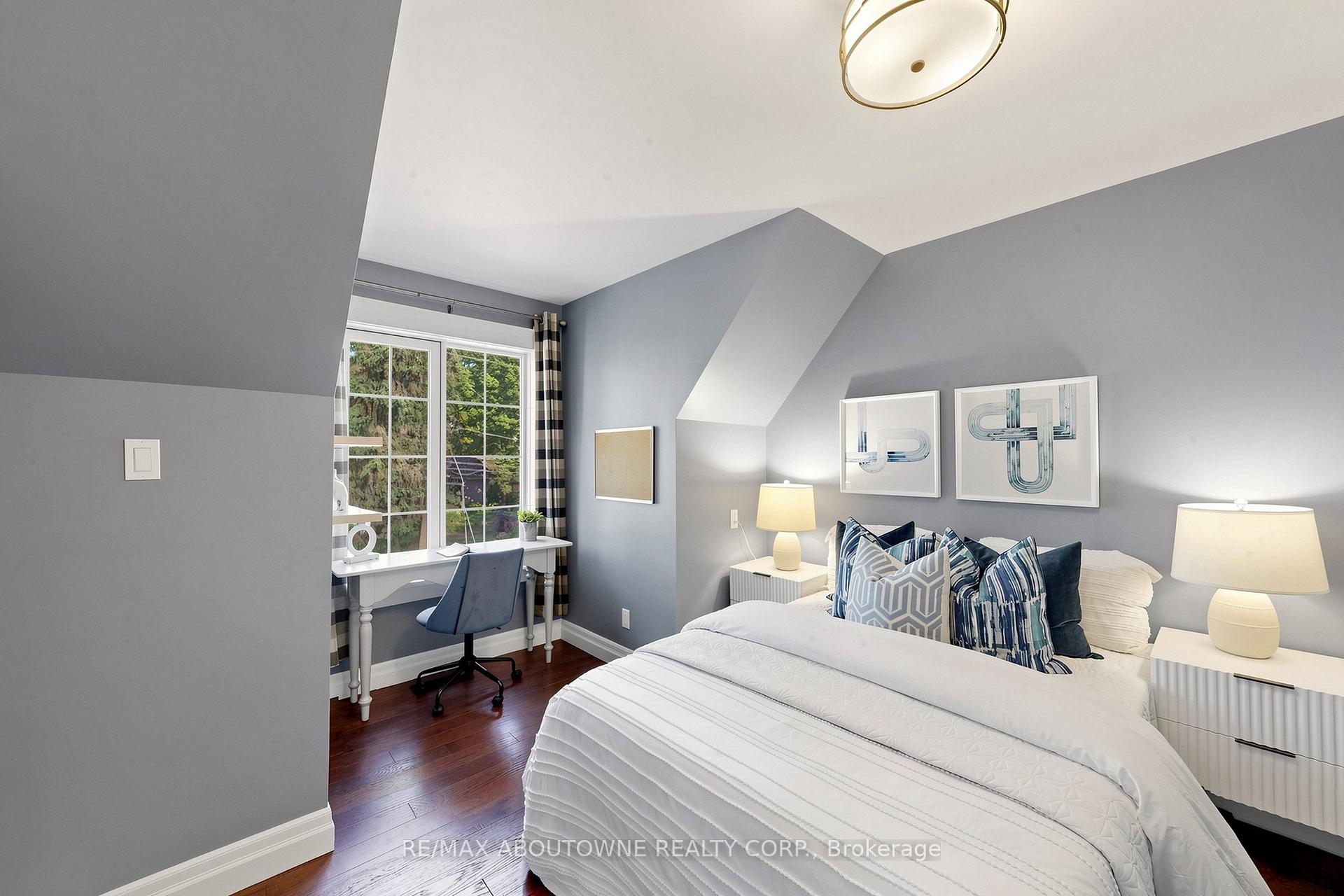 Photo 28 of 1304 Devon Road, Oakville, Morrison — HOMEH