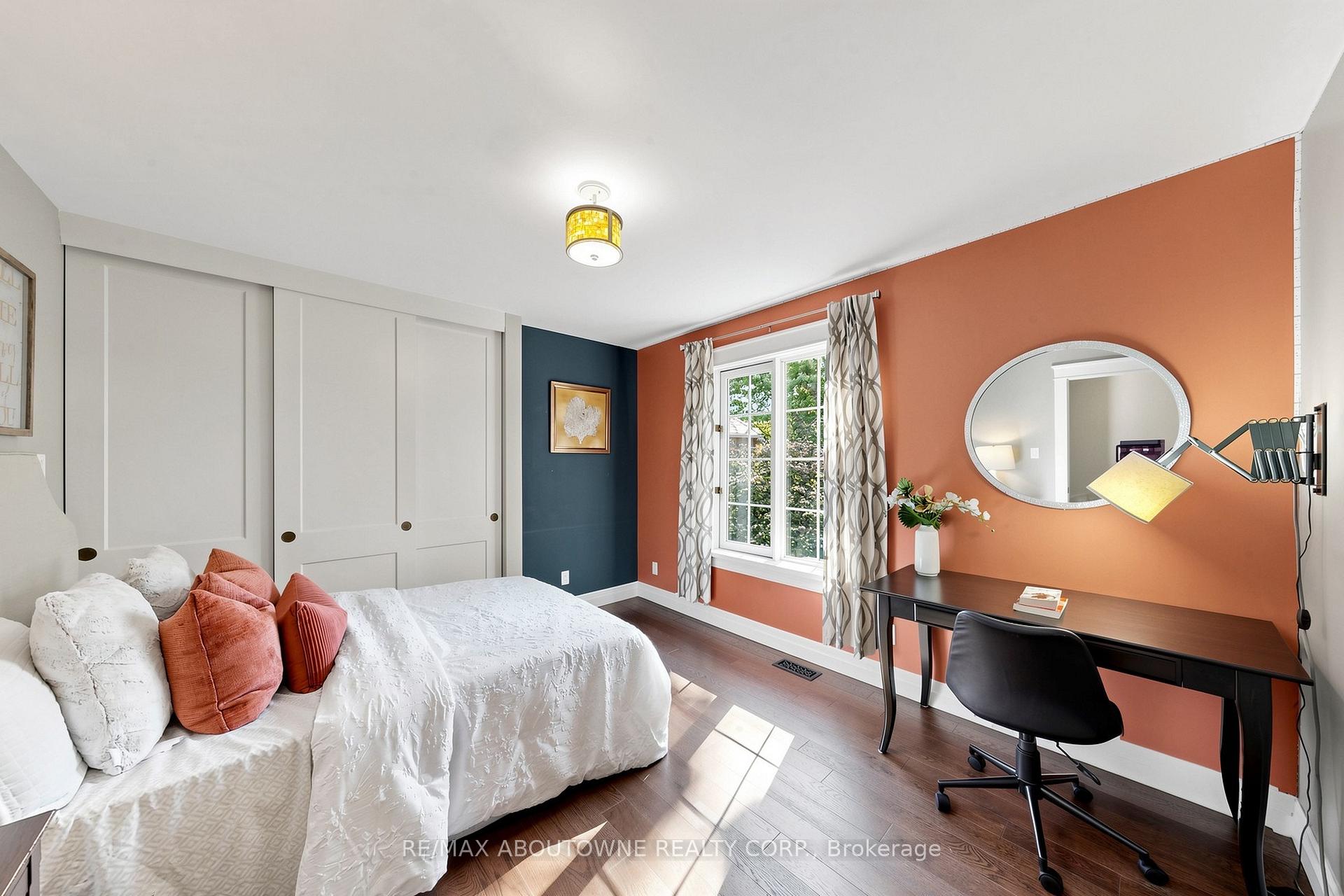 Photo 29 of 1304 Devon Road, Oakville, Morrison — HOMEH