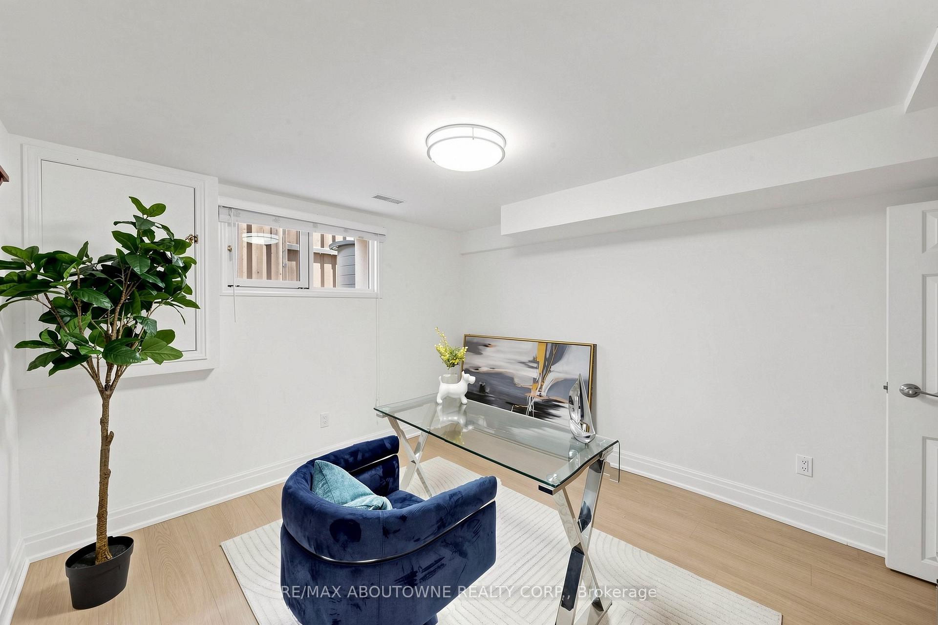 Photo 35 of 1304 Devon Road, Oakville, Morrison — HOMEH