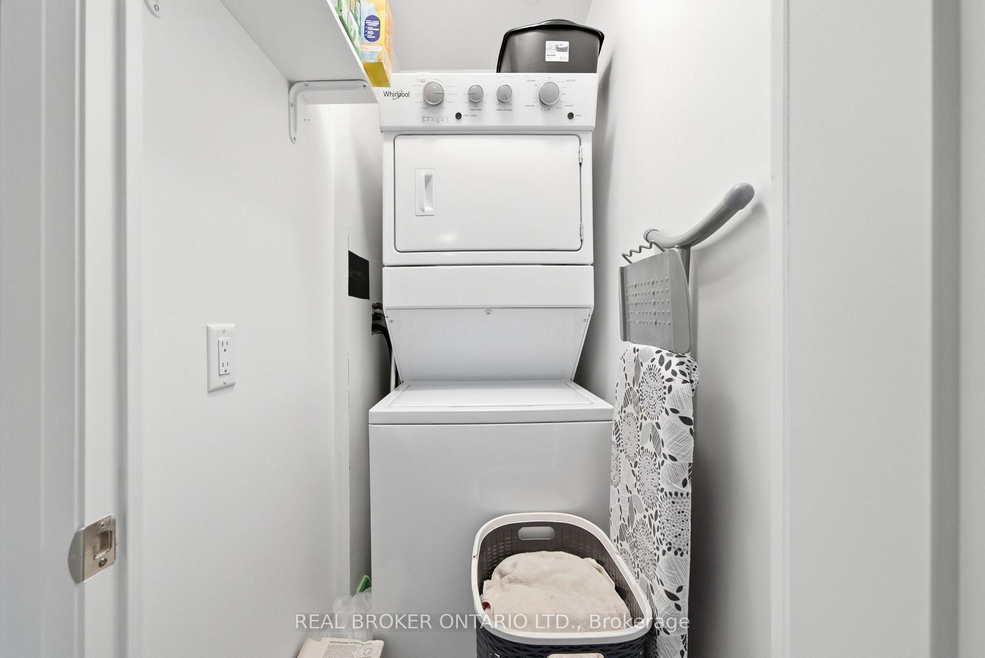 Photo 18 of 3220 Sheppard Avenue E, Scarborough, Tam O'Shanter-Sullivan — HOMEH
