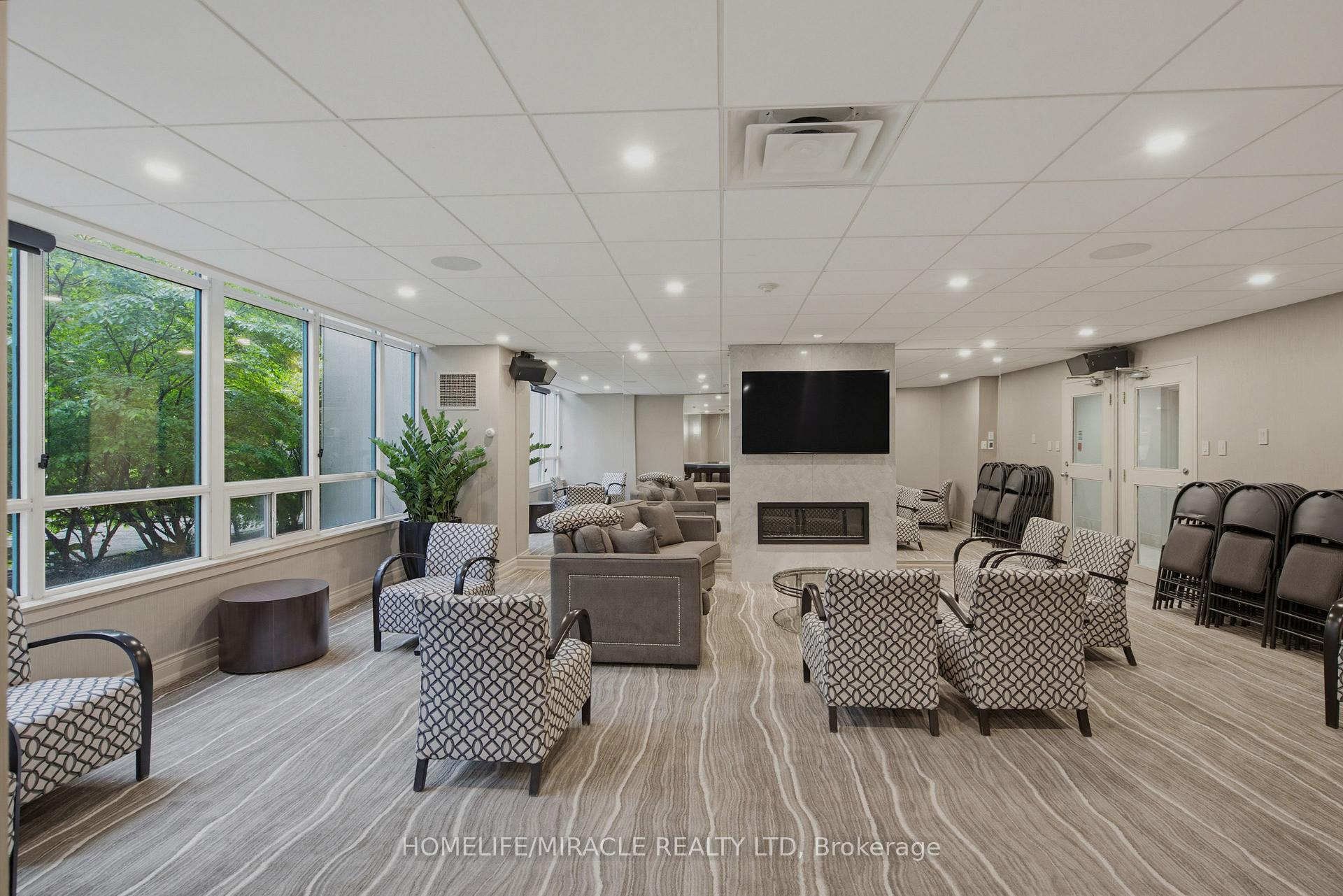 Photo 27 of Unit PH211, 7250 Yonge Street, Vaughan, Crestwood-Springfarm-Yorkhill — HOMEH