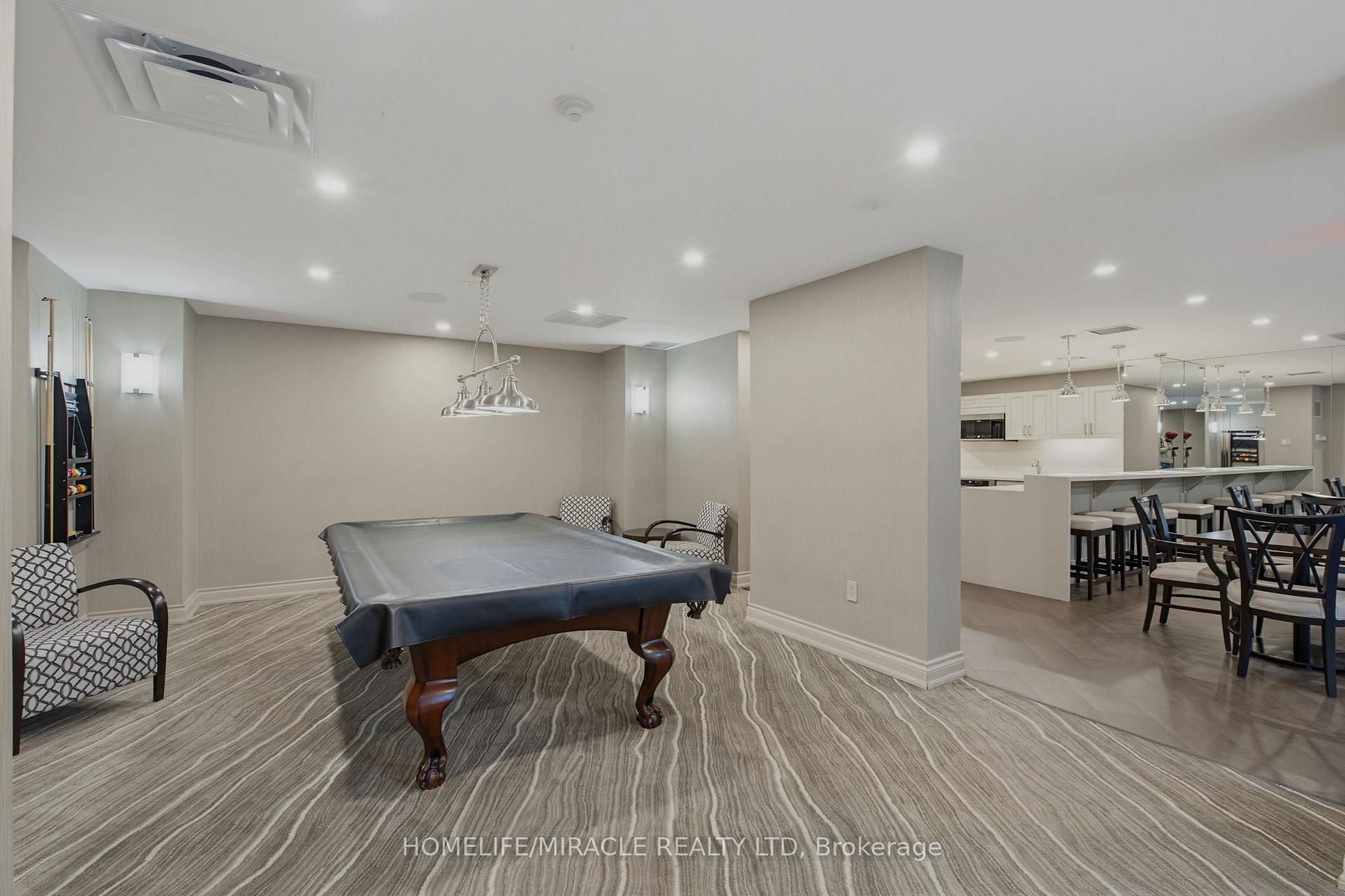 Photo 29 of Unit PH211, 7250 Yonge Street, Vaughan, Crestwood-Springfarm-Yorkhill — HOMEH
