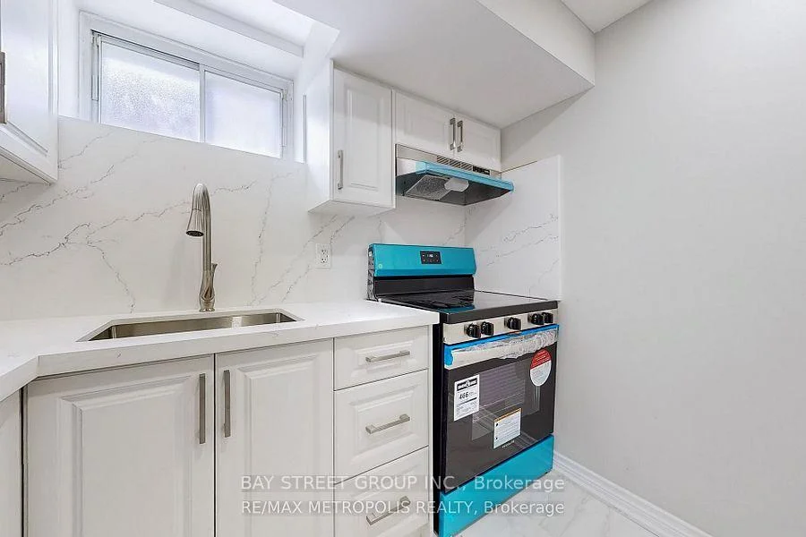 Photo 5 of Unit Basement Unit1, 79 Ascolda Boulevard, Scarborough, Eglinton East — HOMEH