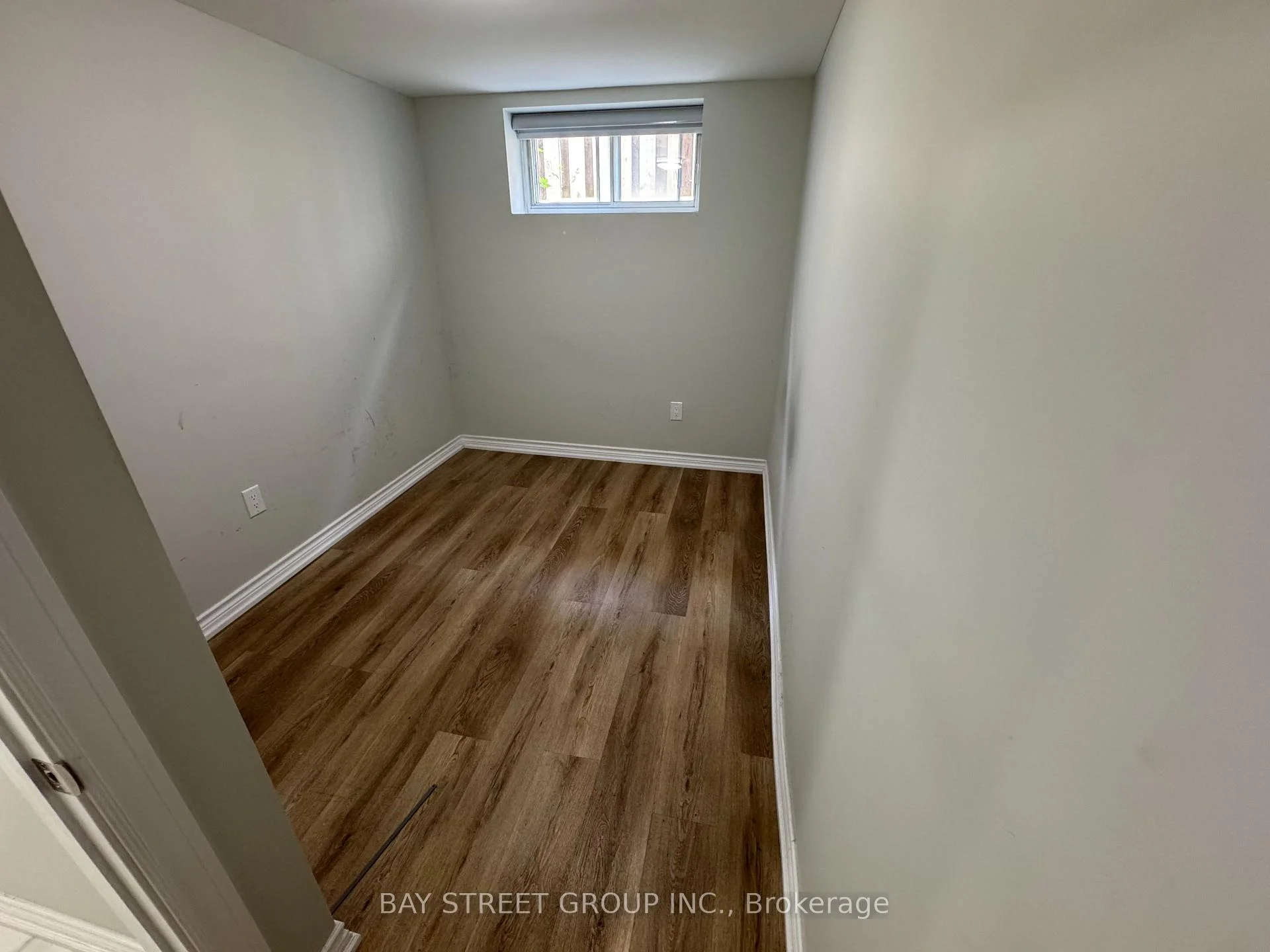Photo 11 of Unit Basement Unit1, 79 Ascolda Boulevard, Scarborough, Eglinton East — HOMEH