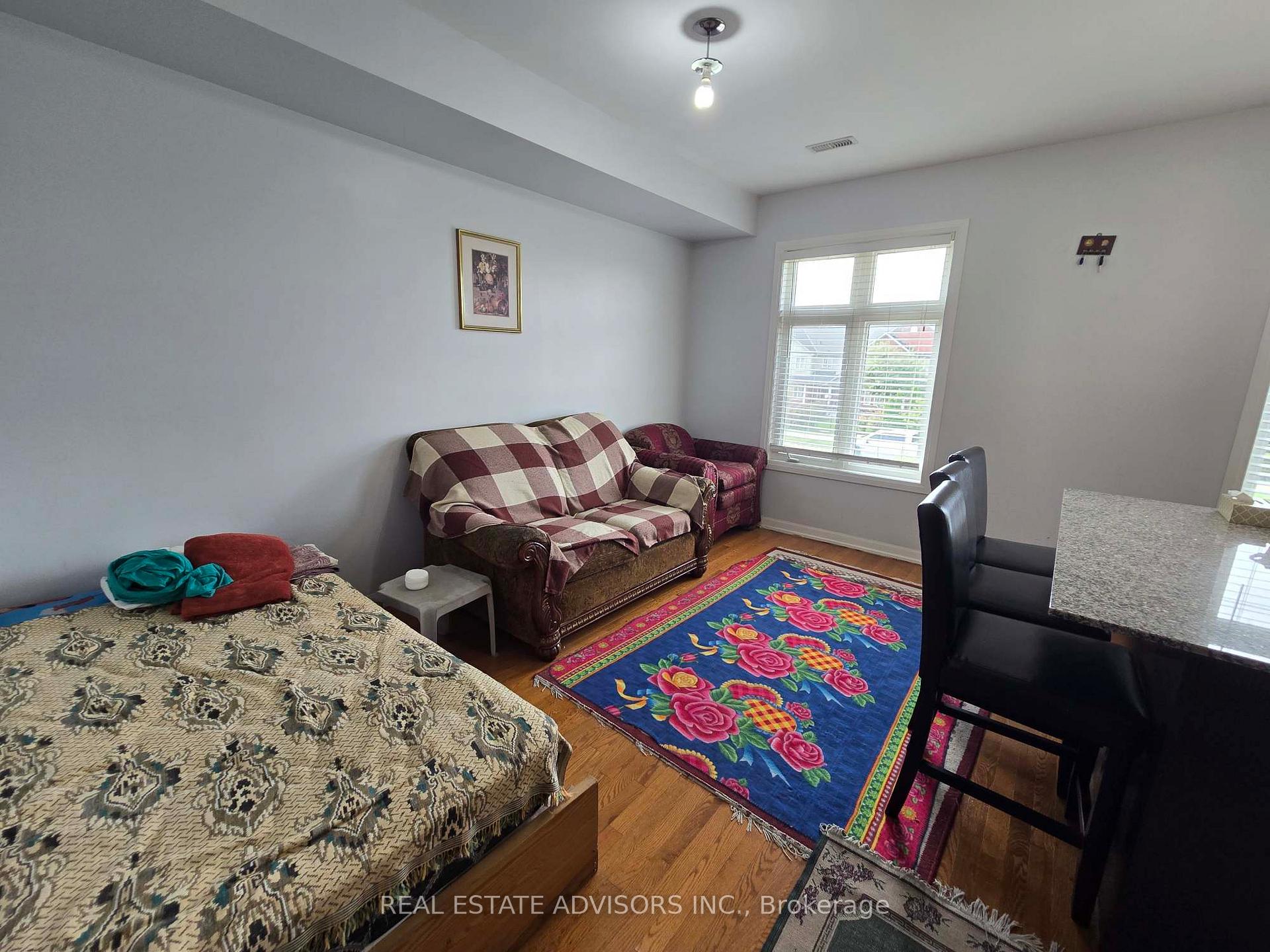 Photo 7 of 1272 Main Street E, Milton, Dempsey — HOMEH