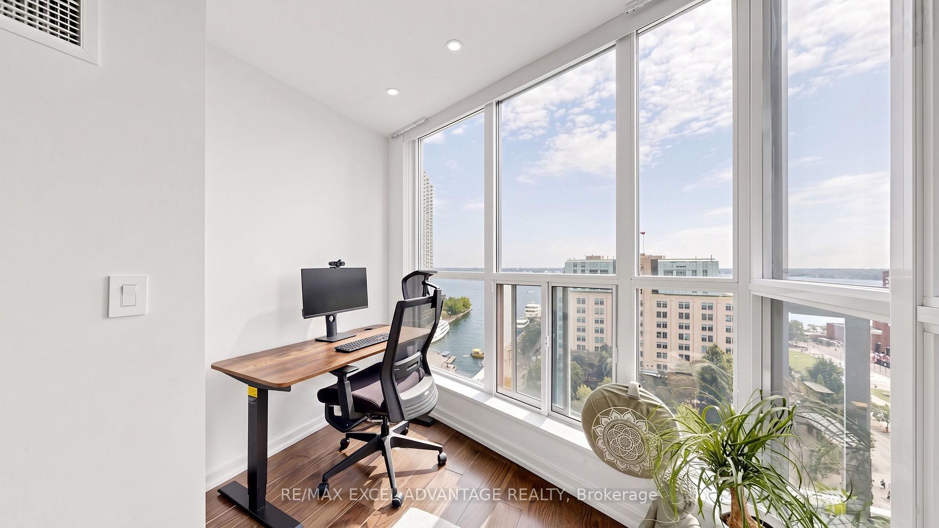 Photo 6 of Unit 1510, 8 York Street, Toronto, Waterfront Communities — HOMEH
