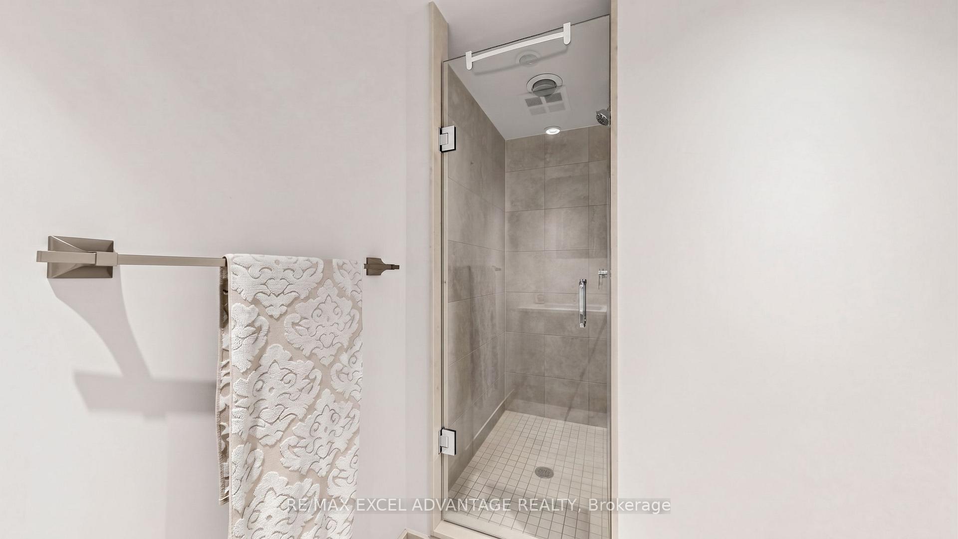 Photo 14 of Unit 1510, 8 York Street, Toronto, Waterfront Communities — HOMEH