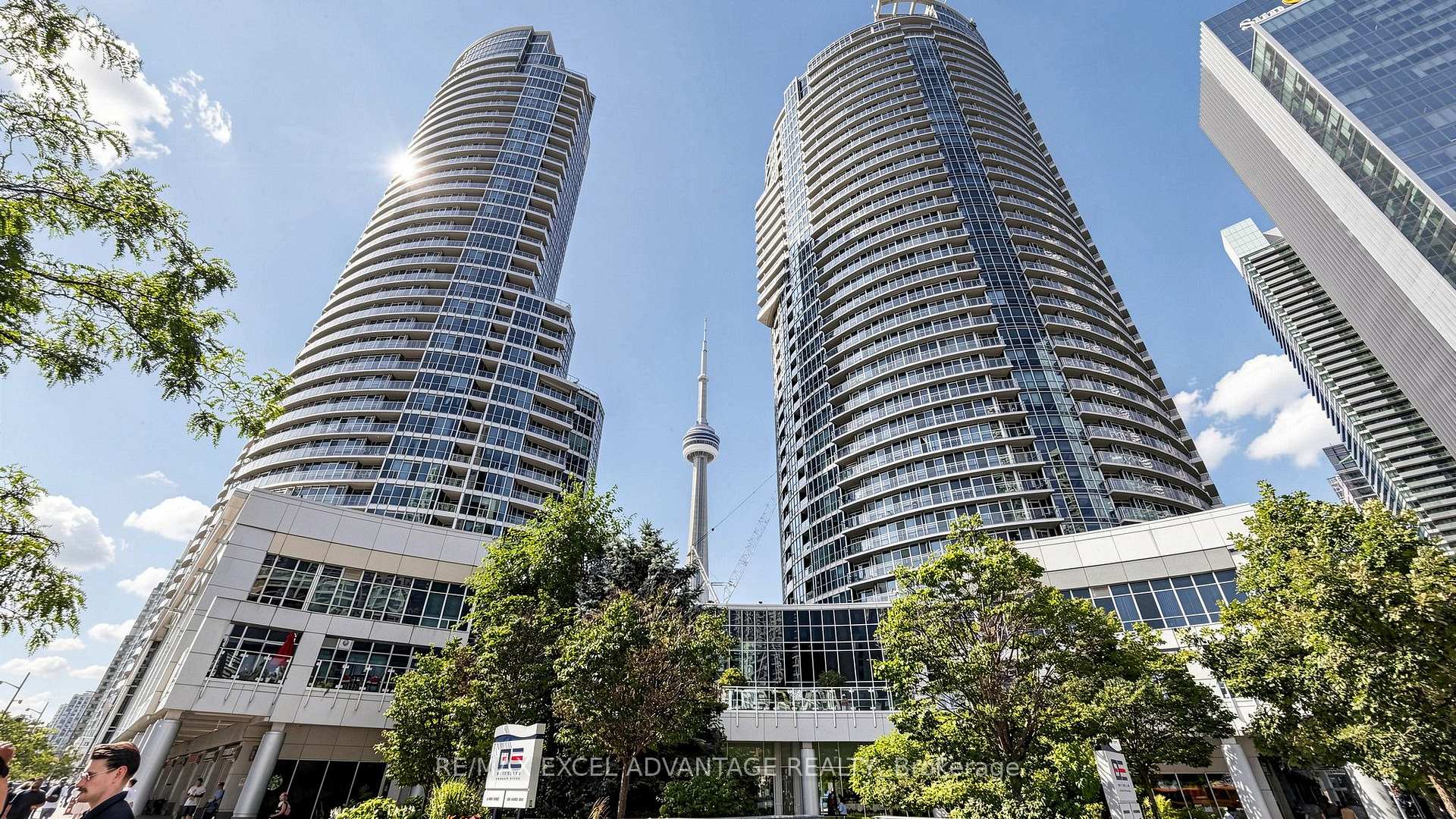 Photo 17 of Unit 1510, 8 York Street, Toronto, Waterfront Communities — HOMEH