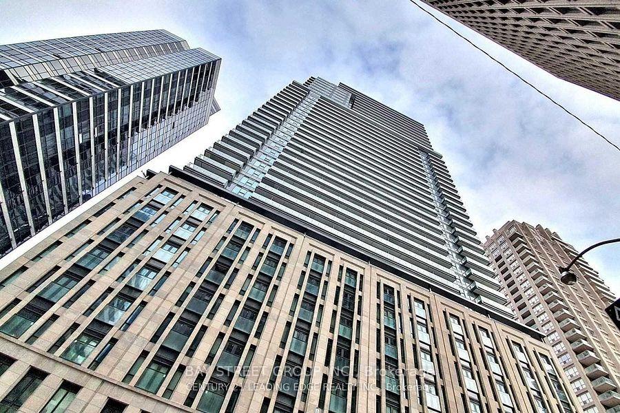 Photo 7 of Unit 2110, 955 Bay Street, Toronto, Bay Street Corridor — HOMEH