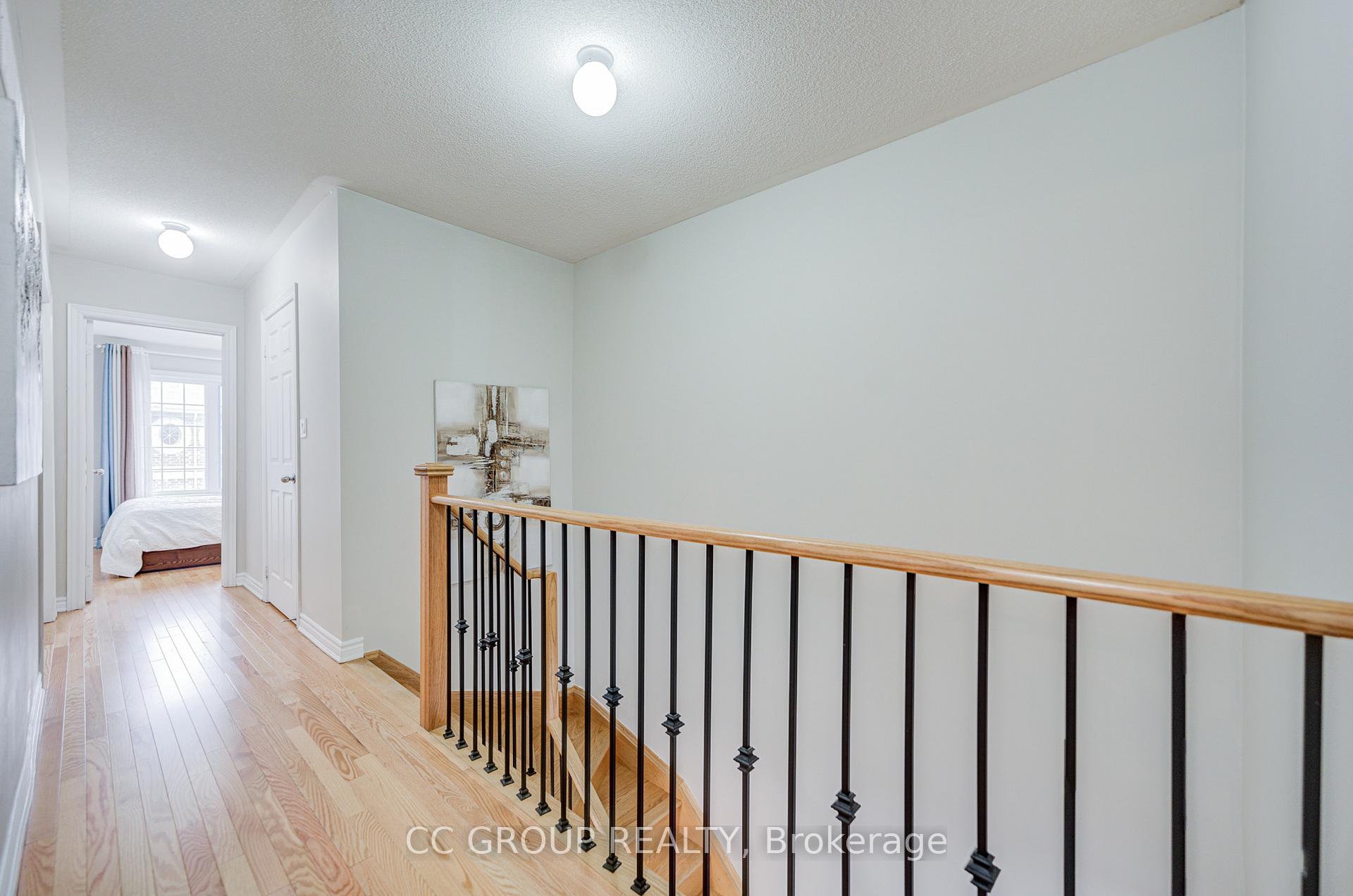 Photo 17 of 138 Farooq Boulevard S, Vaughan, Vellore Village — HOMEH