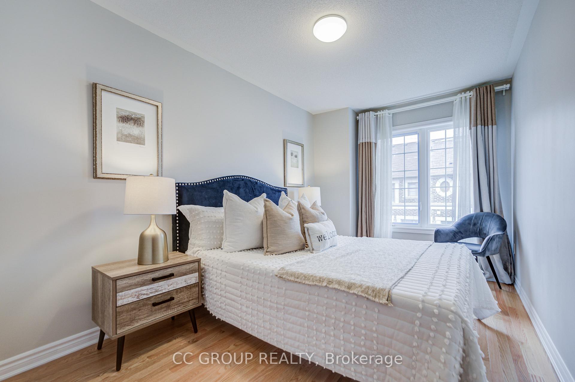 Photo 21 of 138 Farooq Boulevard S, Vaughan, Vellore Village — HOMEH