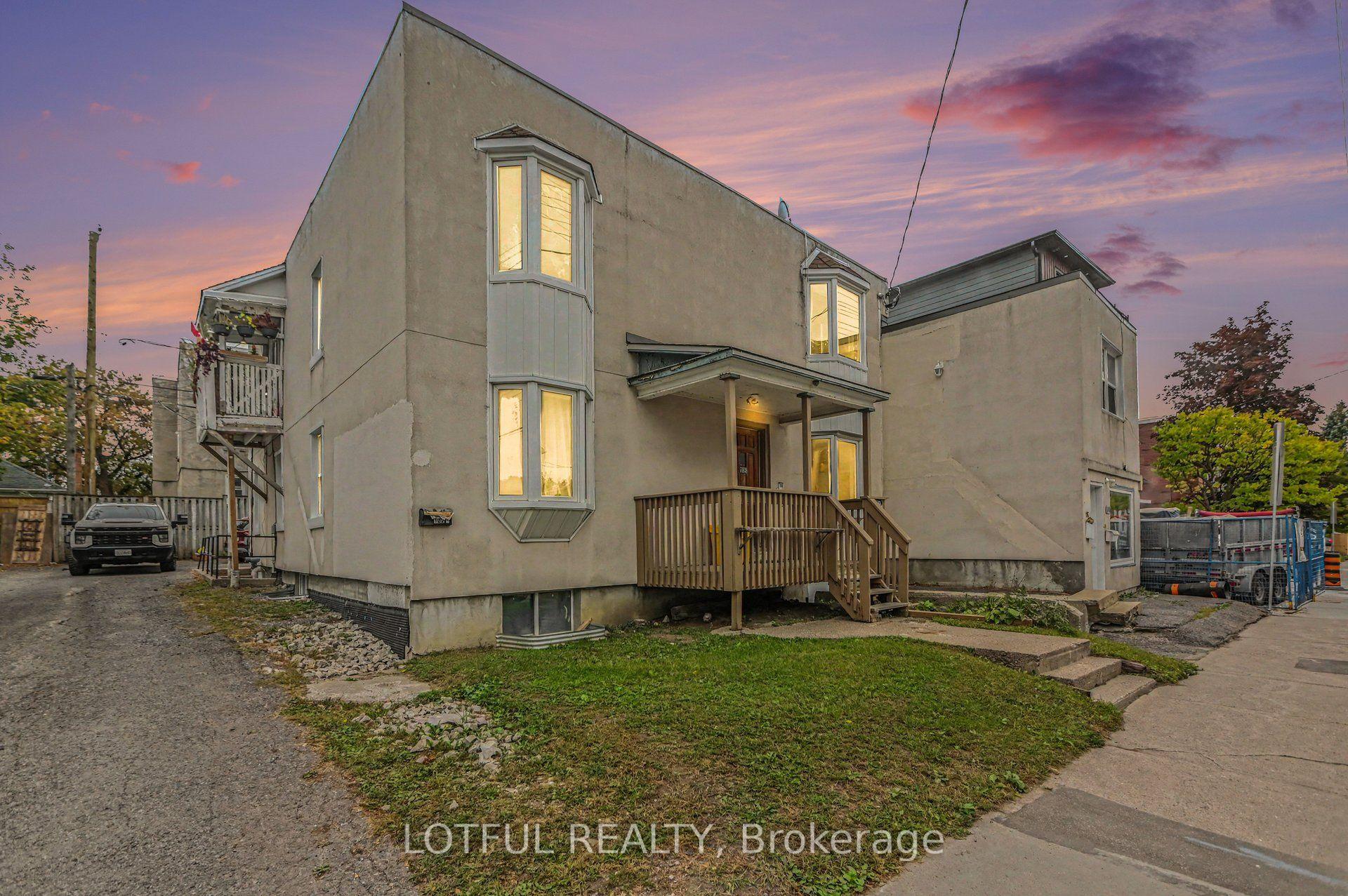 Photo of 118 Marier Avenue