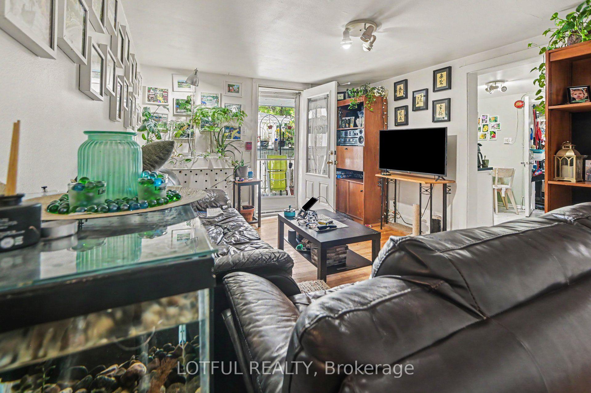 Photo 23 of 118 Marier Avenue, Ottawa, Vanier — HOMEH