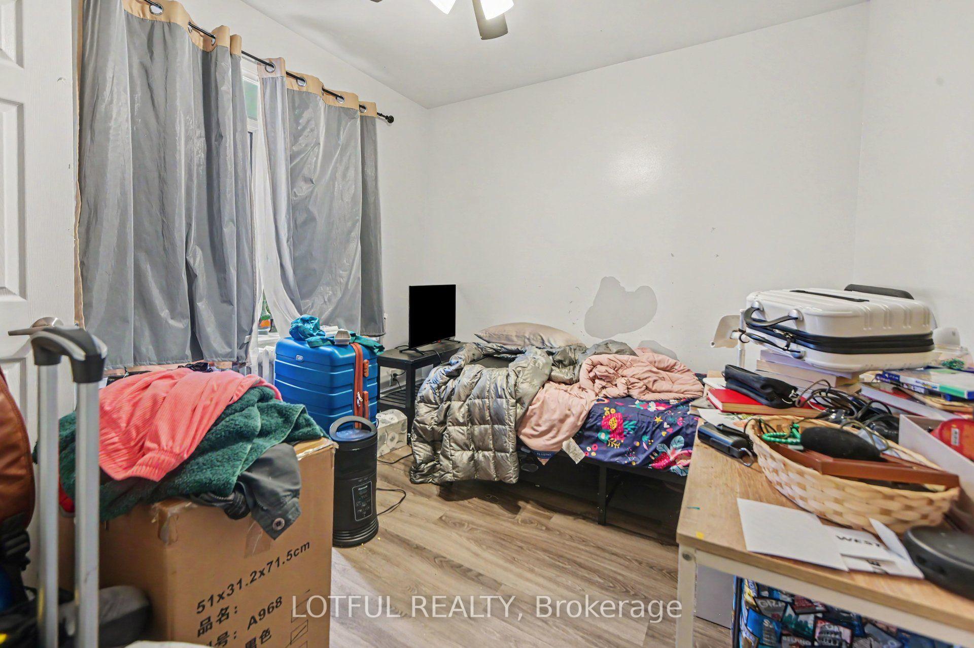 Photo 31 of 118 Marier Avenue, Ottawa, Vanier — HOMEH