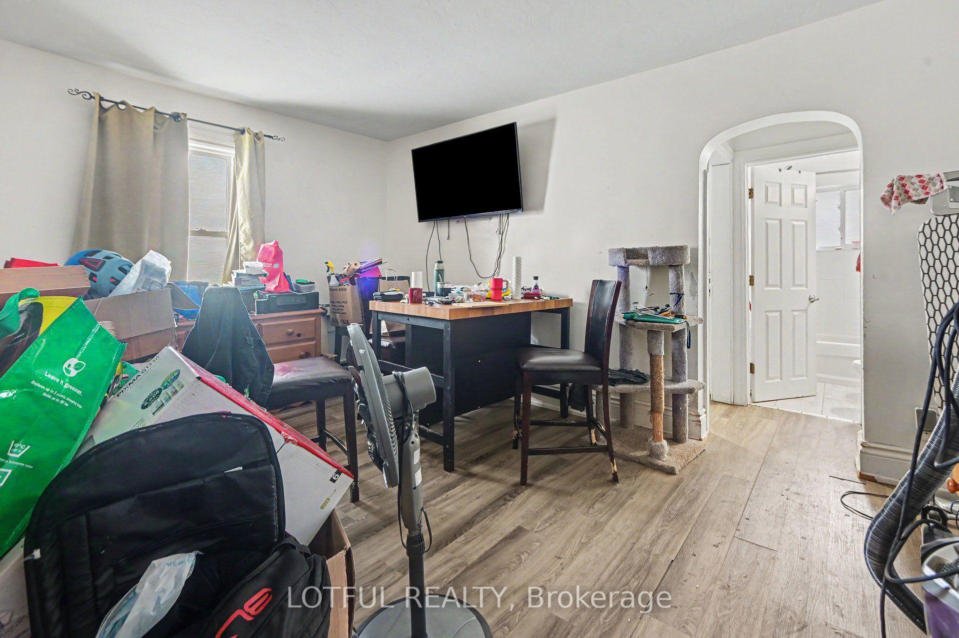 Photo 34 of 118 Marier Avenue, Ottawa, Vanier — HOMEH