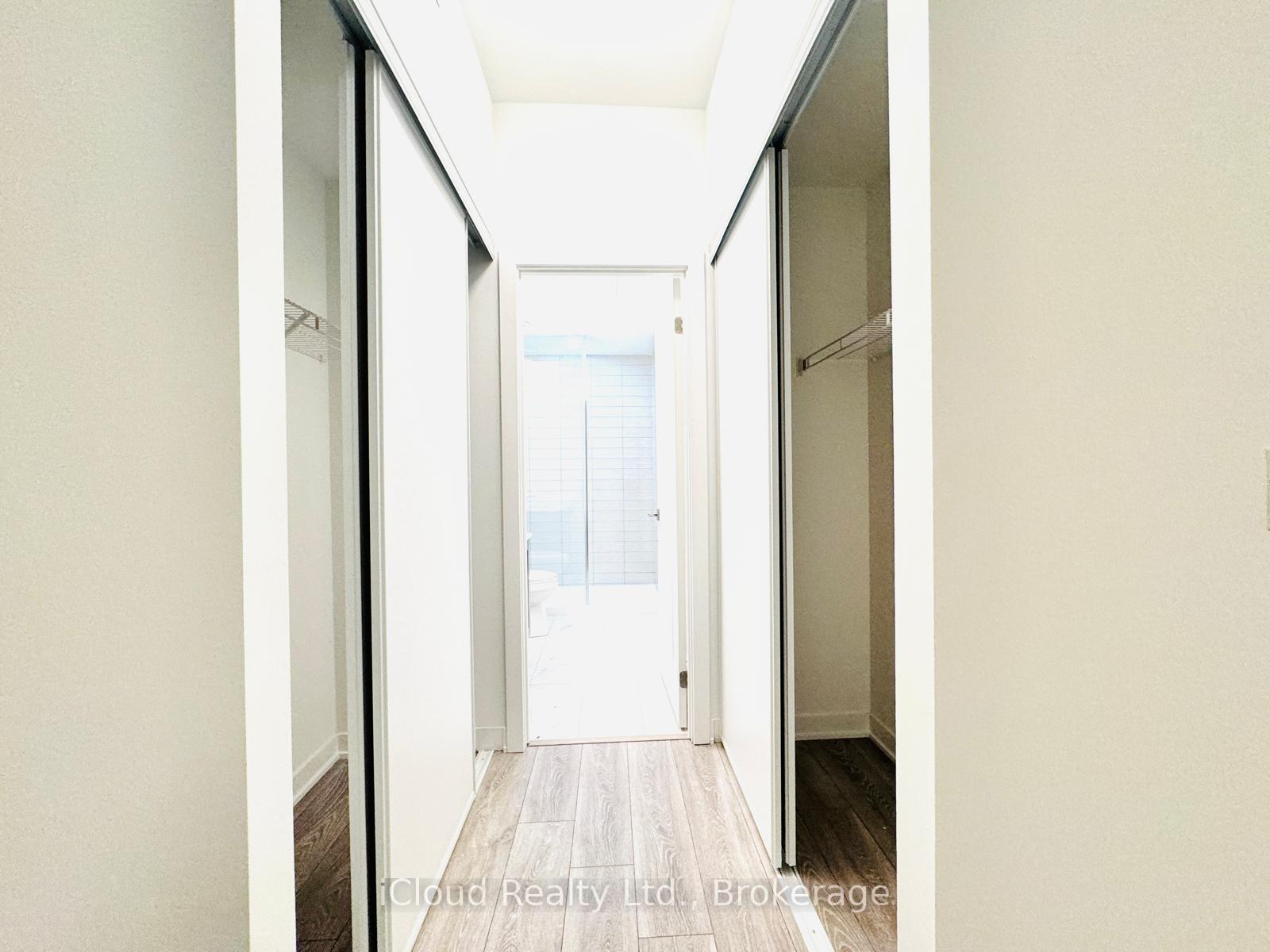 Photo 8 of Unit 9, 4025 Hickory Drive, Mississauga, Rathwood — HOMEH