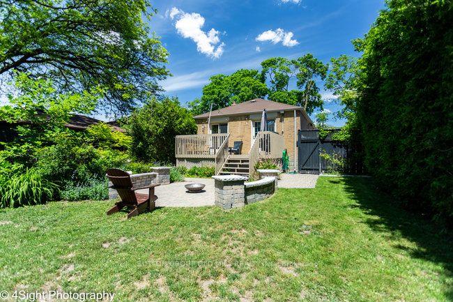 Photo 8 of 53 Savona Drive, Etobicoke, Alderwood — HOMEH