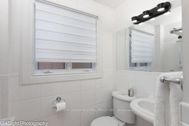 Photo 13 of 53 Savona Drive, Etobicoke, Alderwood — HOMEH