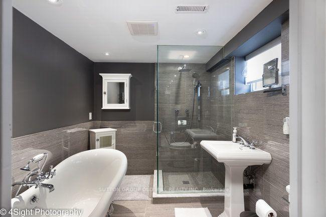 Photo 20 of 53 Savona Drive, Etobicoke, Alderwood — HOMEH