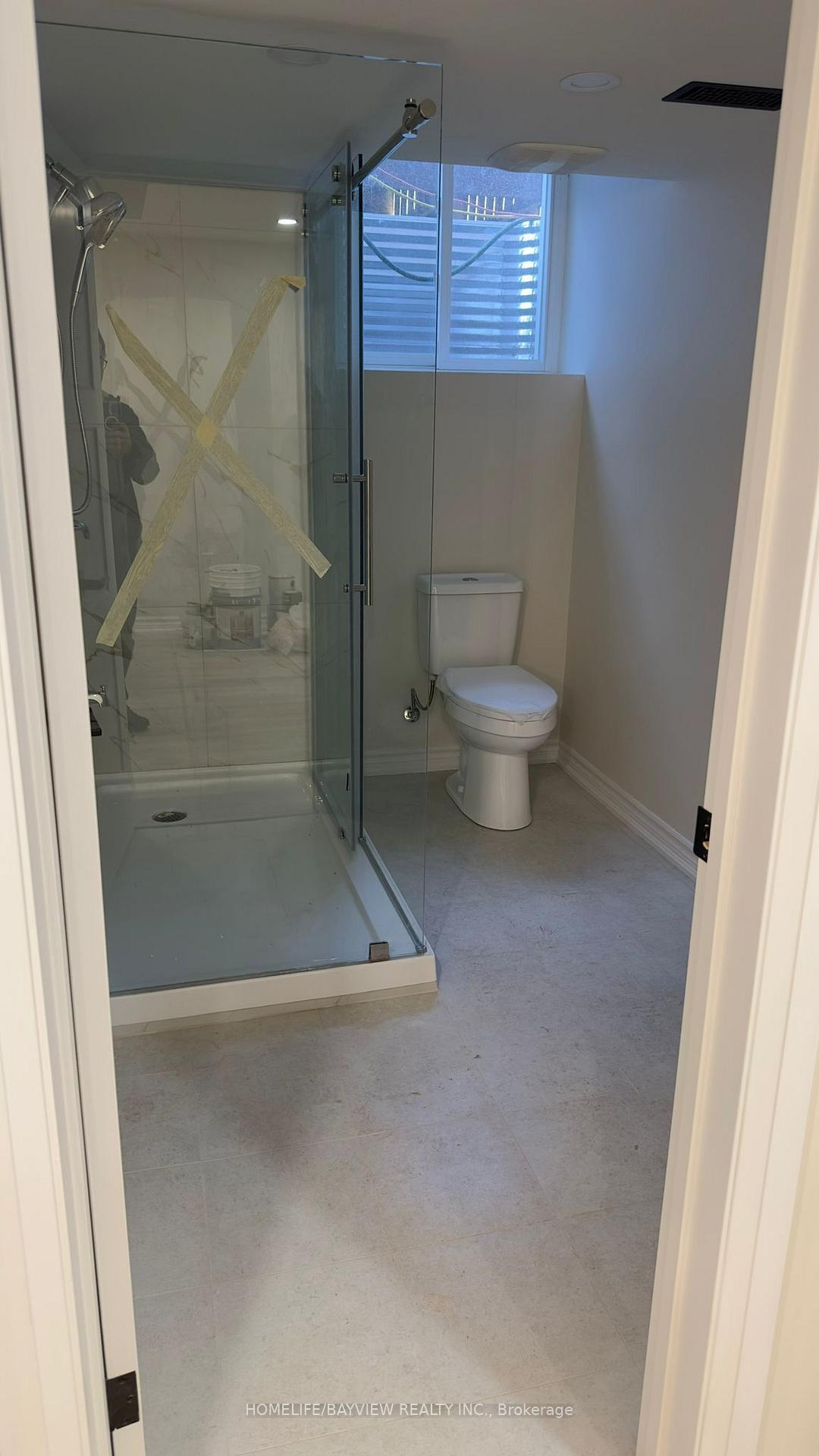 Photo 13 of Unit Lower unit/Basement, 128 Adam Place, Newmarket, Bristol-London — HOMEH