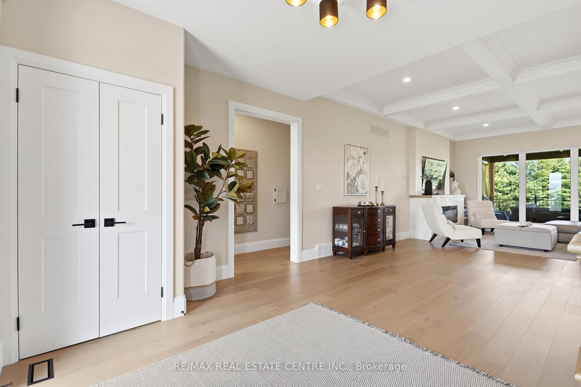 Photo 7 of Unit 7, 670 Bishopsgate Road, Brant, Paris — HOMEH