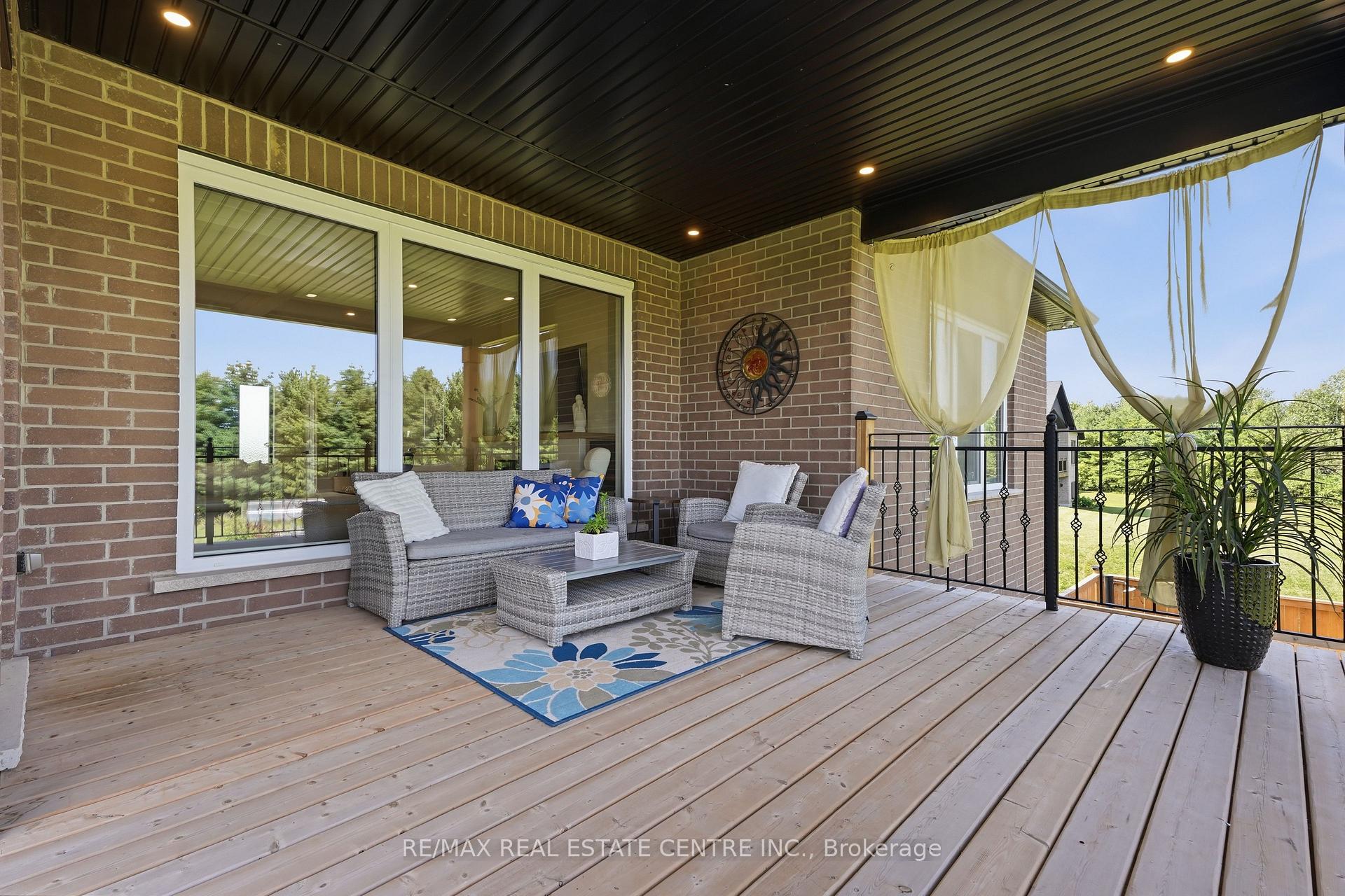 Photo 19 of Unit 7, 670 Bishopsgate Road, Brant, Paris — HOMEH