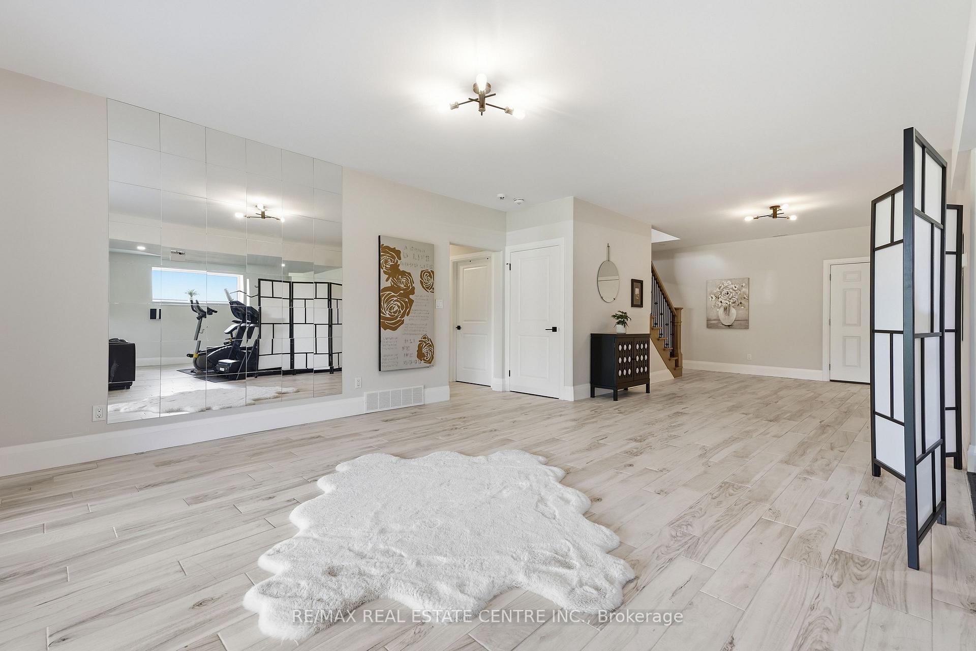 Photo 34 of Unit 7, 670 Bishopsgate Road, Brant, Paris — HOMEH