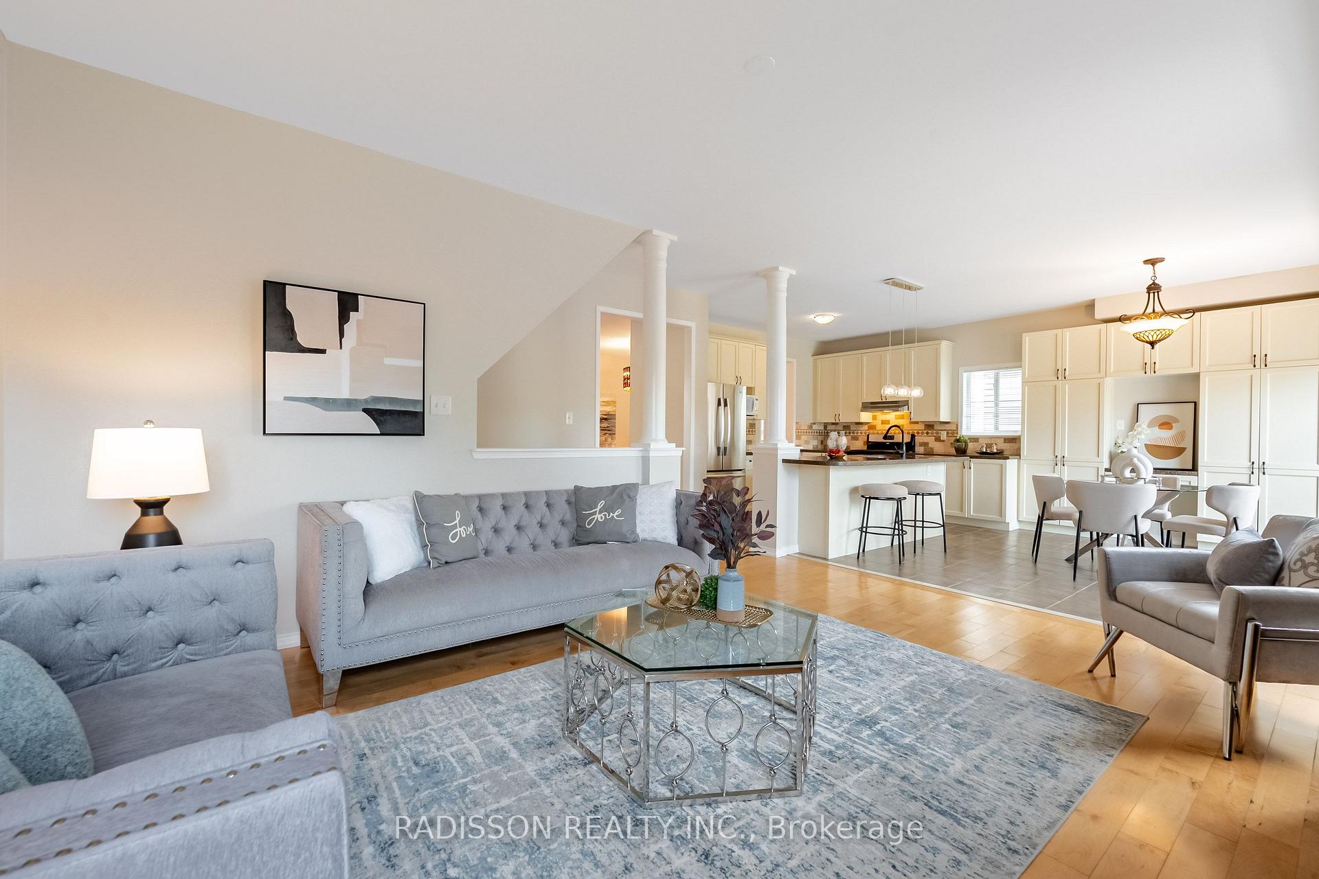 Photo 11 of 1679 Arborwood Drive, Oshawa, Taunton — HOMEH
