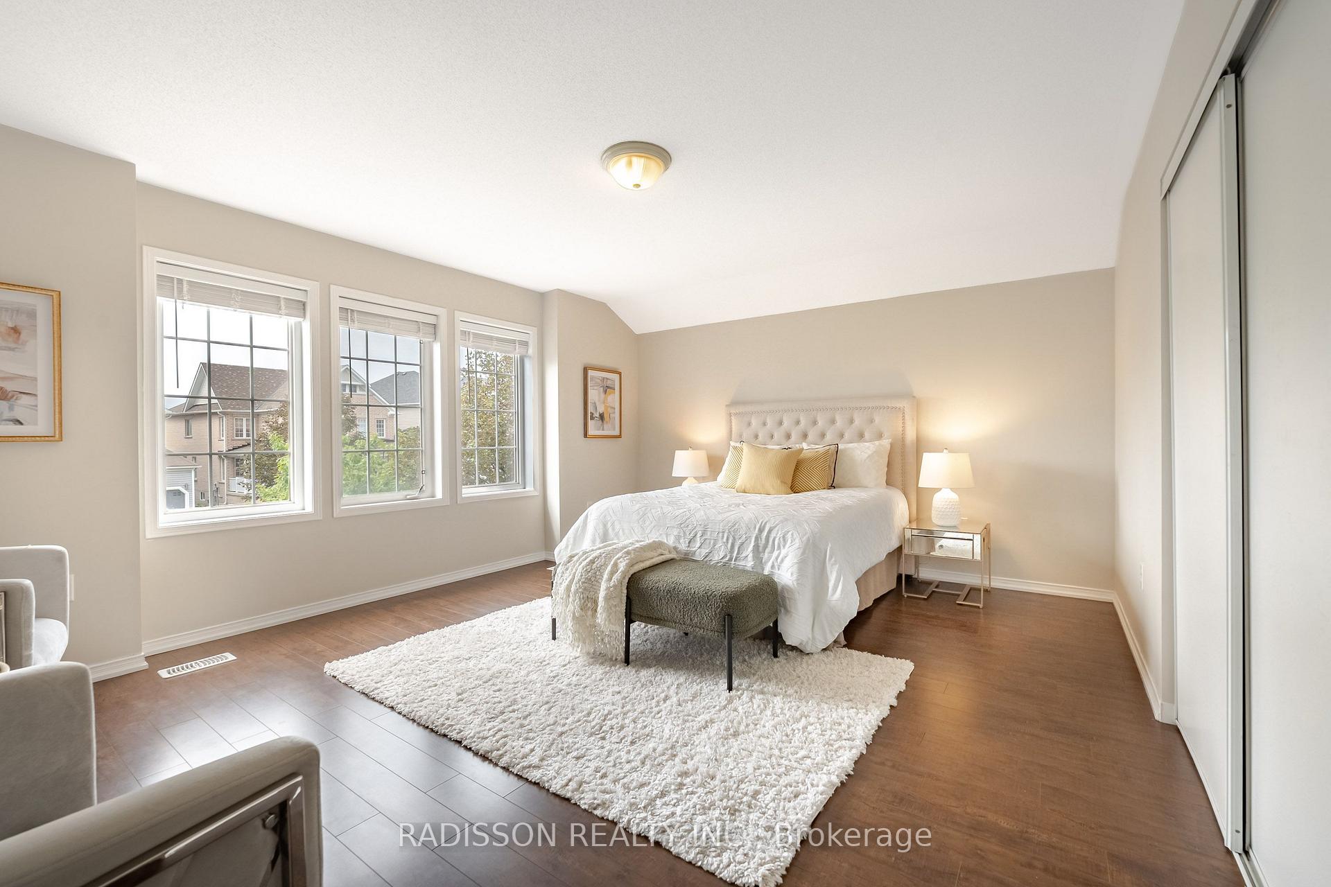 Photo 16 of 1679 Arborwood Drive, Oshawa, Taunton — HOMEH