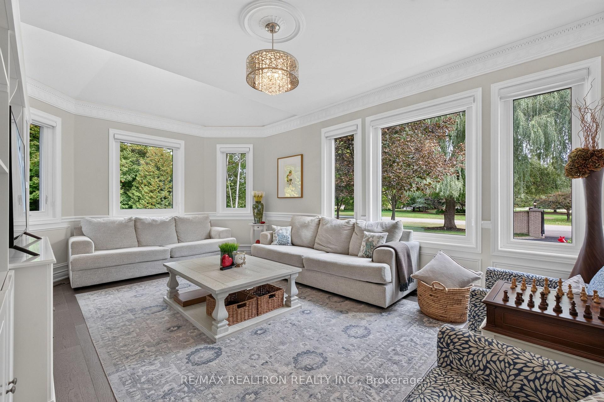 Photo 52 of 37 Offord Crescent, Aurora, Bayview Southeast — HOMEH