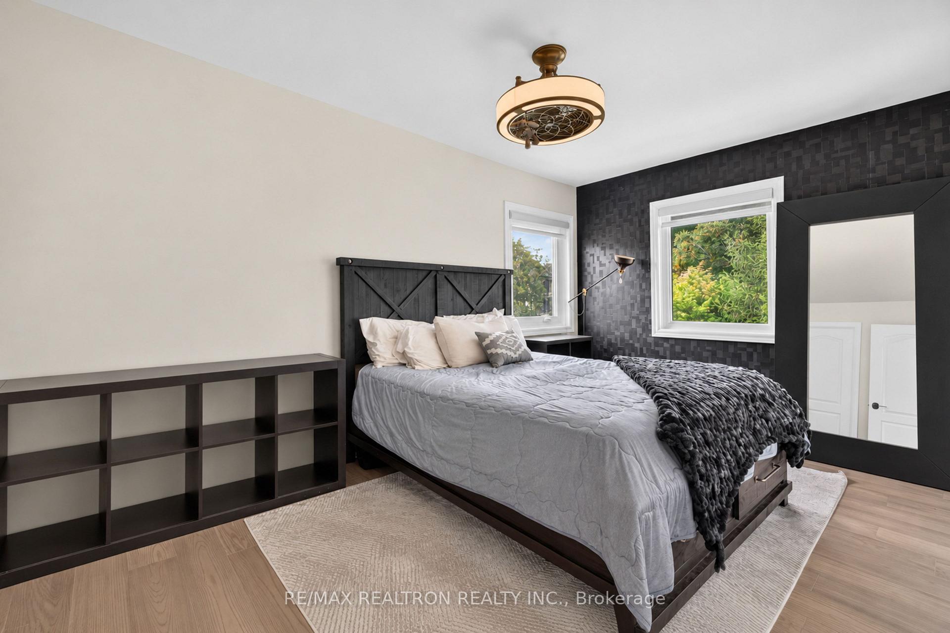 Photo 77 of 37 Offord Crescent, Aurora, Bayview Southeast — HOMEH