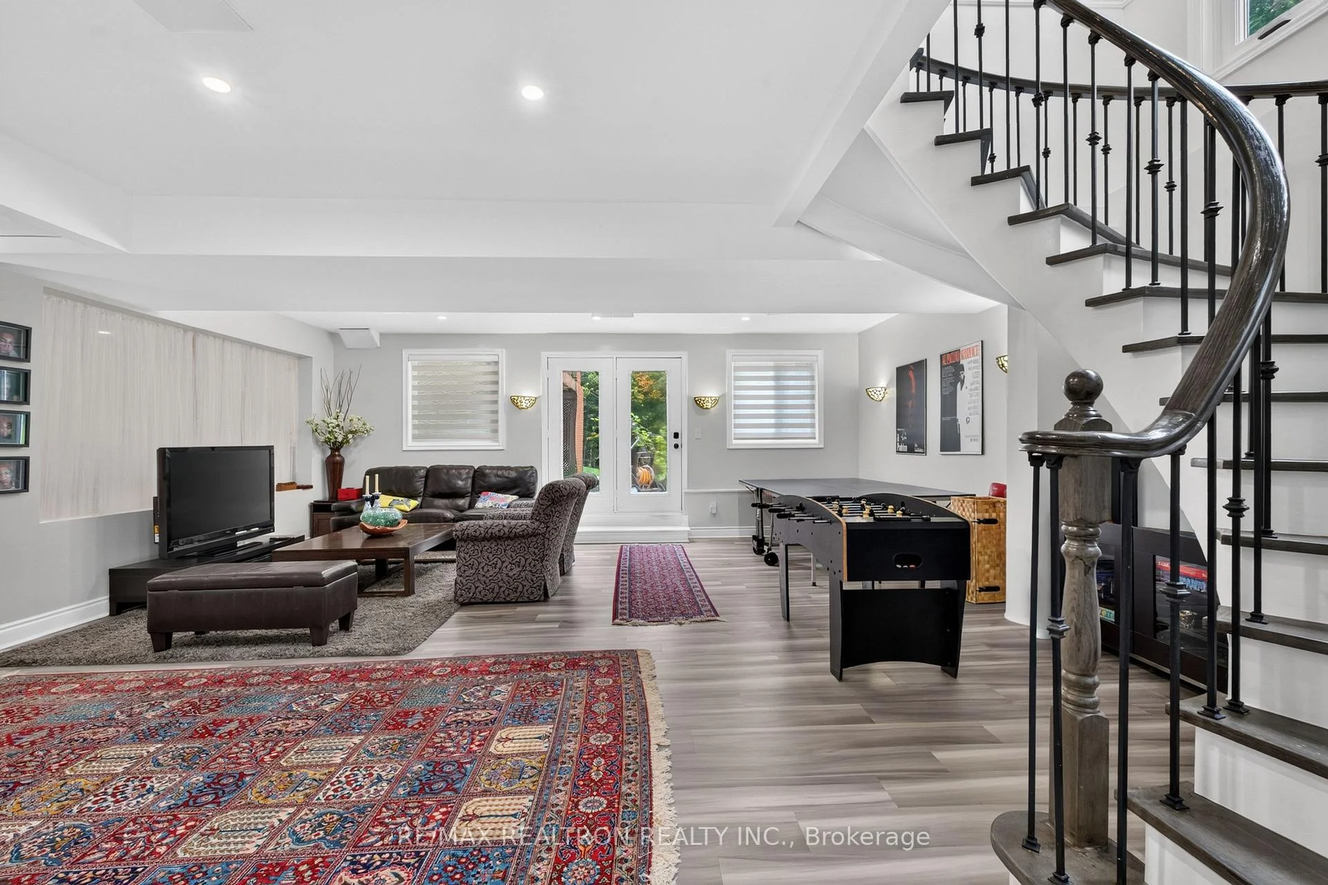 Photo 80 of 37 Offord Crescent, Aurora, Bayview Southeast — HOMEH