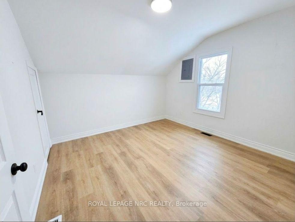 Photo 8 of Unit Unit 2, 129 Durham Street, Port Colborne, East Village — HOMEH