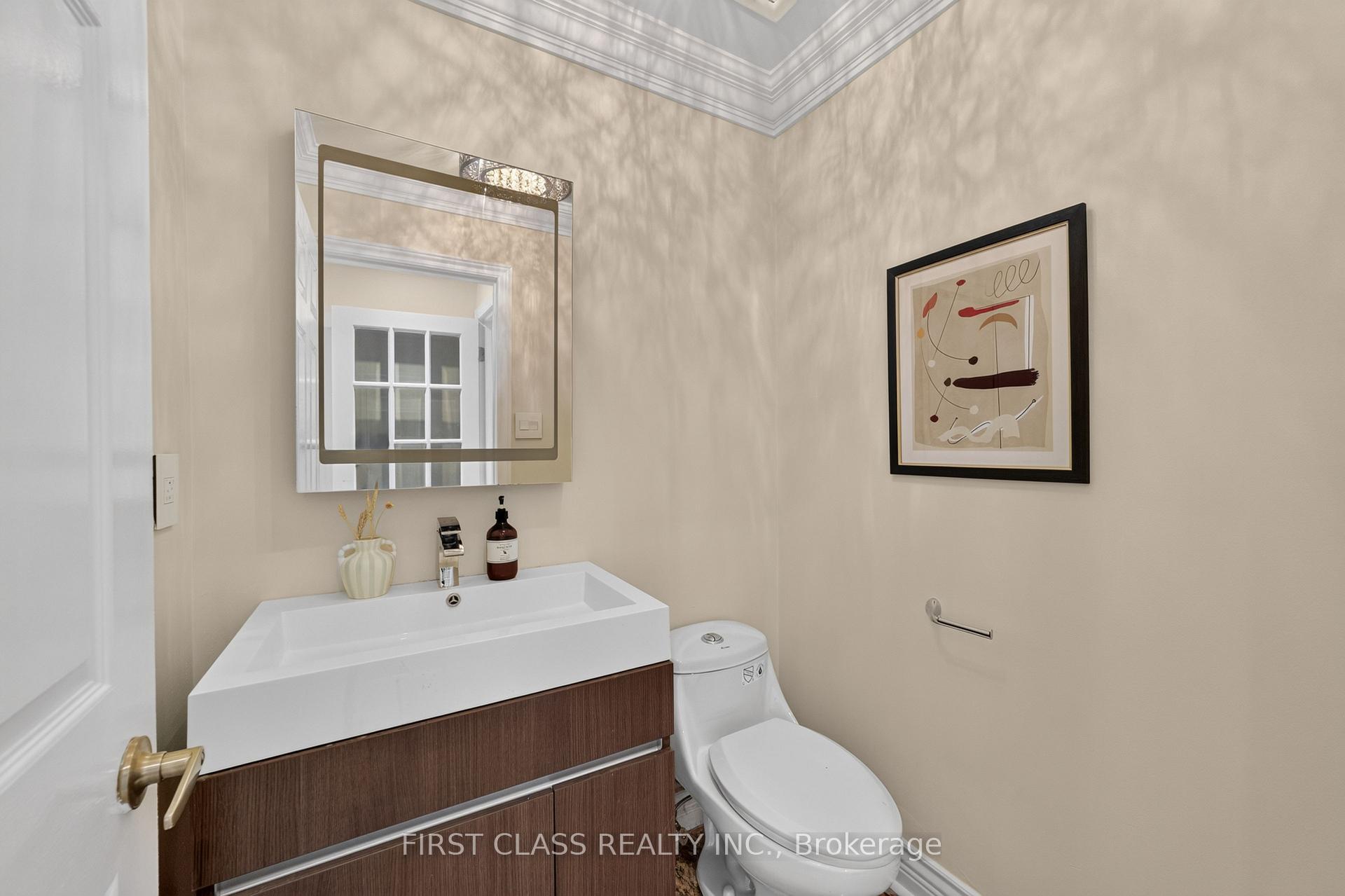 Photo 16 of 19 Tomlinson Circle, Markham, Buttonville — HOMEH
