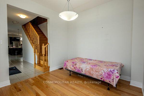 Photo 10 of 1 Icon Street, Brampton, Sandringham-Wellington — HOMEH