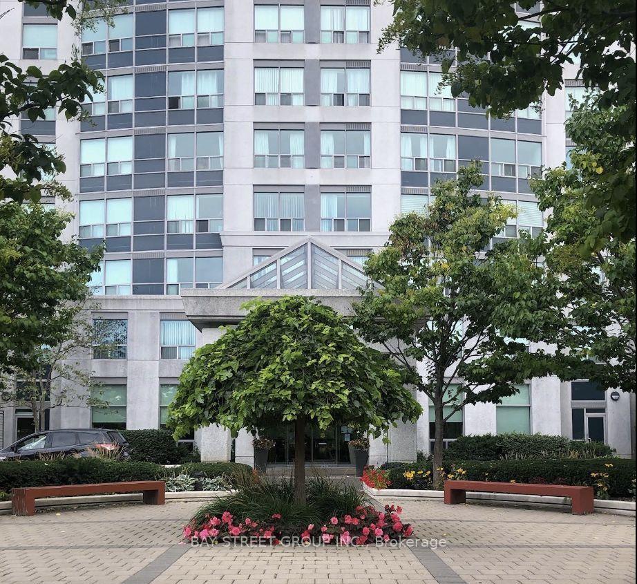 Photo of Unit 1615, 188 Doris Avenue