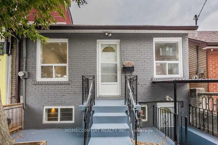 Photo of 208 Manning Avenue
