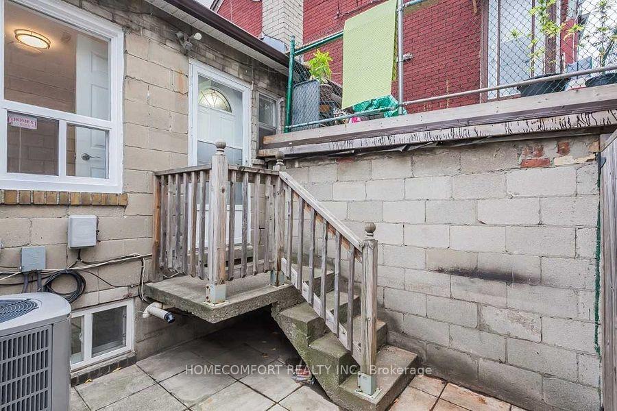 Photo 13 of 208 Manning Avenue, Toronto, Trinity-Bellwoods — HOMEH