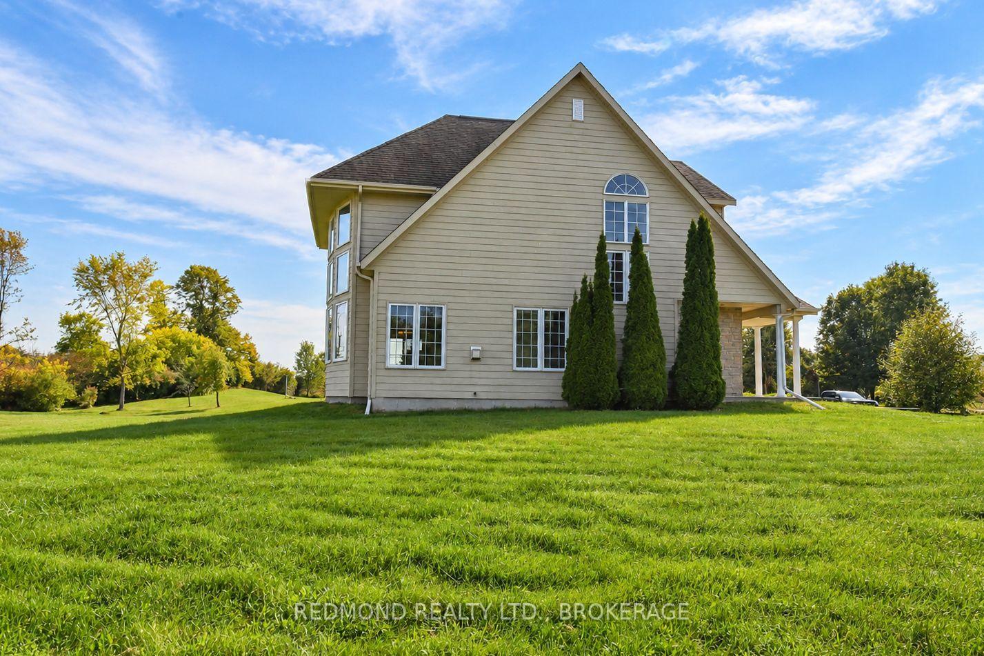 Photo 5 of 1461 English Way, Kingston, City North of 401 — HOMEH