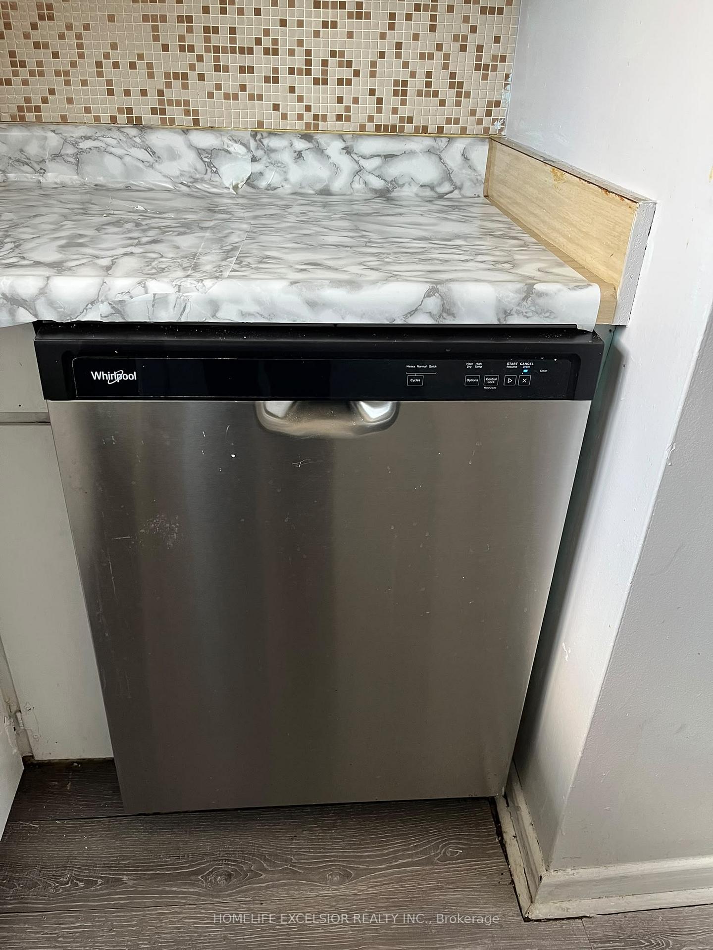 Photo 12 of Unit Main, 188 Confederation Drive, Scarborough, Woburn — HOMEH