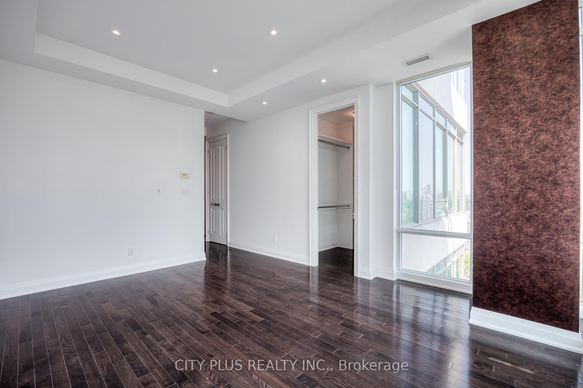 Photo 8 of Unit 2804, 1 Bedford Road, Toronto, The Annex — HOMEH