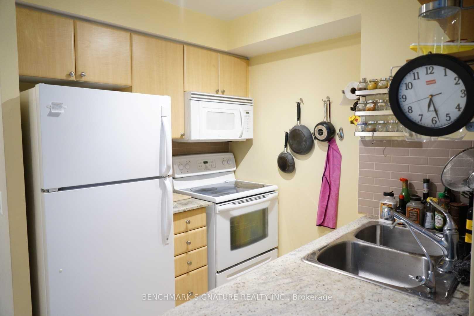 Photo 8 of Unit 3102, 763 Bay Street, Toronto, Bay Street Corridor — HOMEH