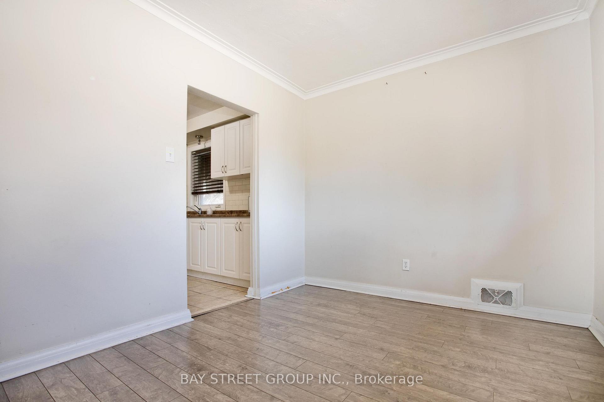 Photo 22 of 67 Elvaston Drive, North York, Victoria Village — HOMEH
