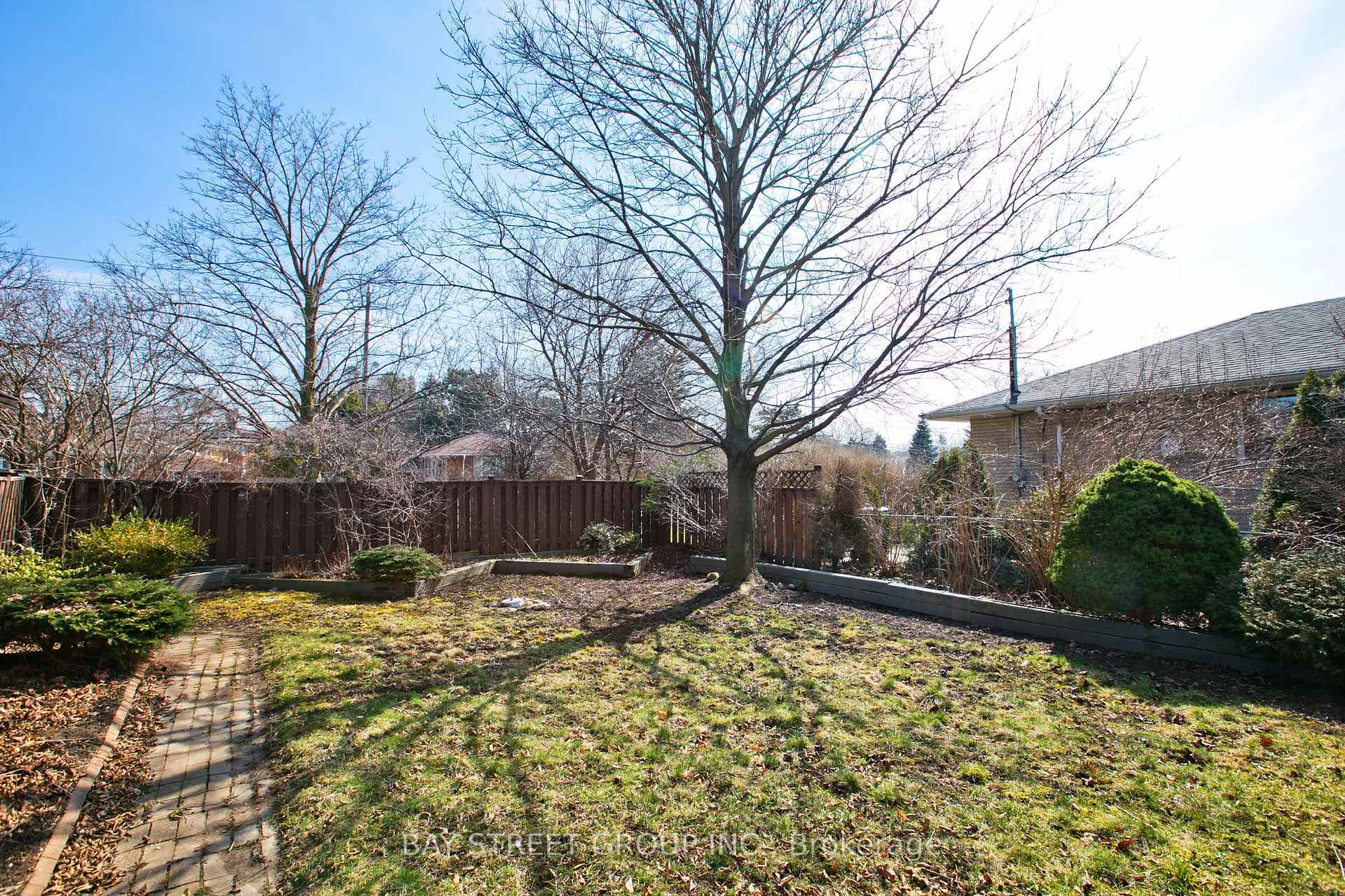 Photo 45 of 67 Elvaston Drive, North York, Victoria Village — HOMEH