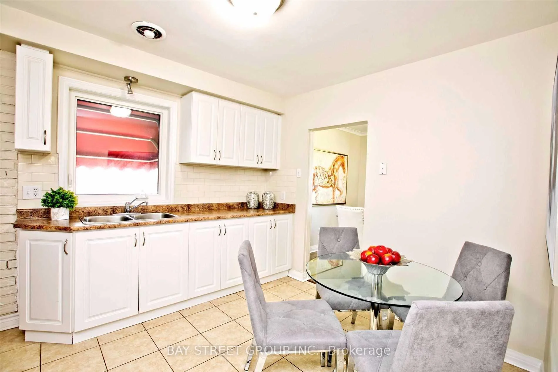 Photo 8 of 67 Elvaston Drive, North York, Victoria Village — HOMEH